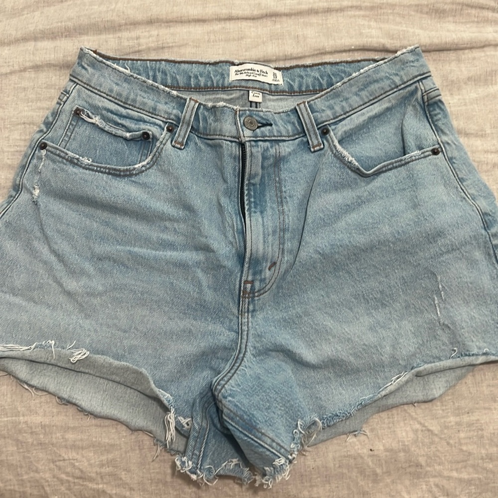 Abercrombie Curve Love Shorts